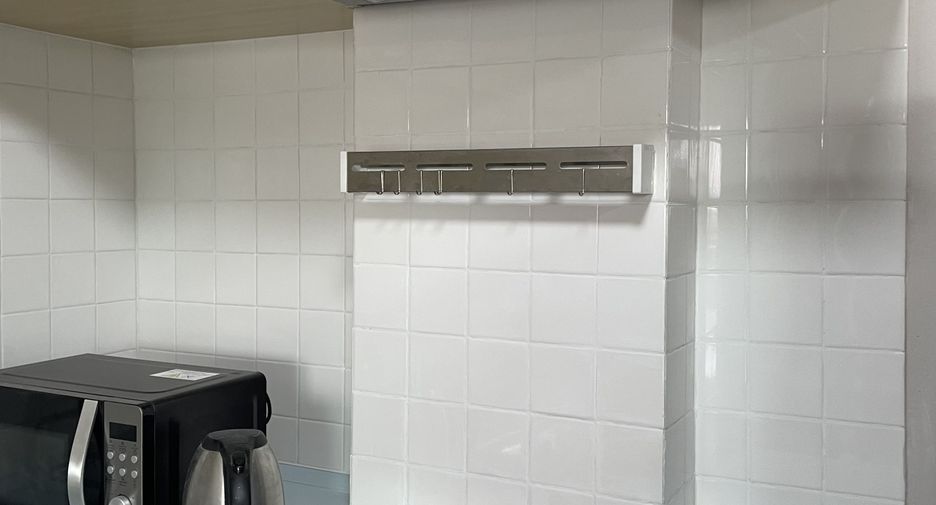 For sale and for rent 1 bed condo in Watthana, Bangkok
