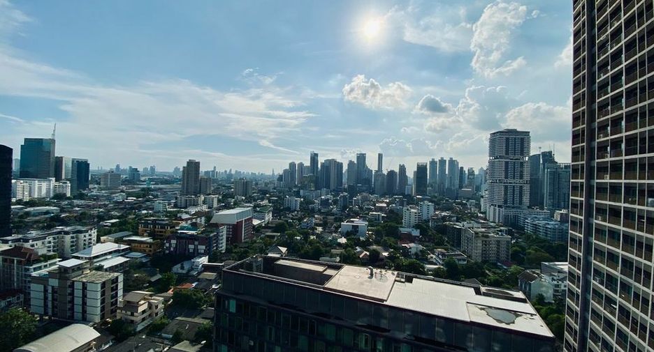For sale and for rent 1 bed condo in Khlong Toei, Bangkok