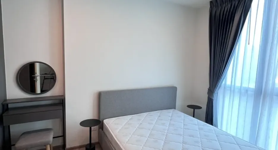 À louer 1 chambre condo à Huai Khwang, Bangkok