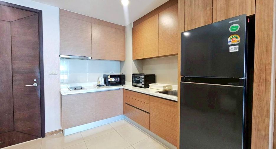 For rent 1 bed condo in Pathum Wan, Bangkok