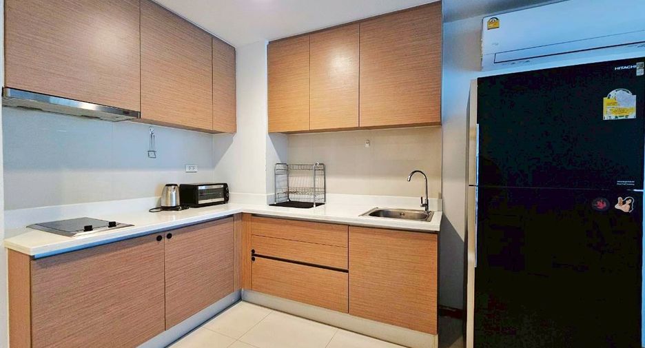 For rent 1 bed condo in Pathum Wan, Bangkok