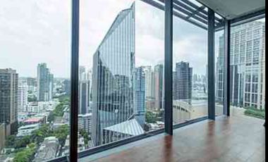 For rent 3 bedrooms condo in Khlong Toei, Bangkok
