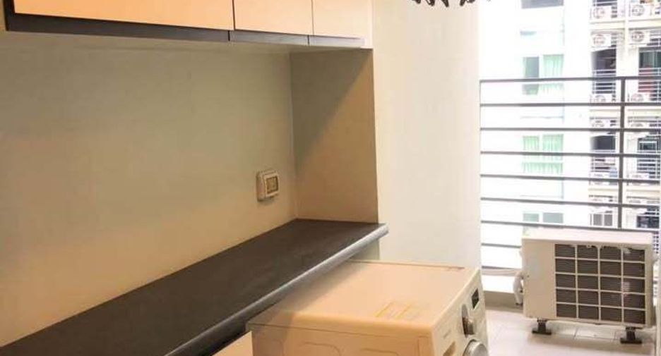 Продажа и аренда 2 спальни кондо в Хуаи Кхщанг, Бангкок