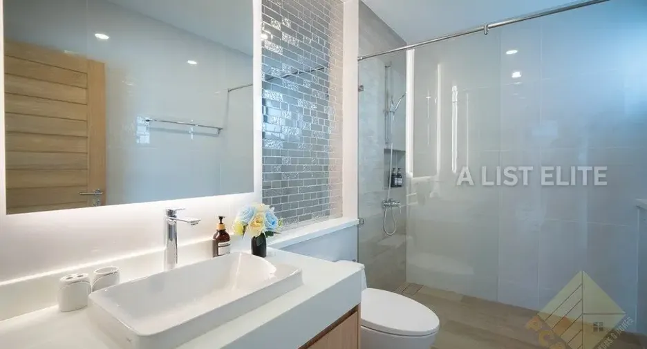For rent 4 bedrooms house in Bang Lamung, Chonburi