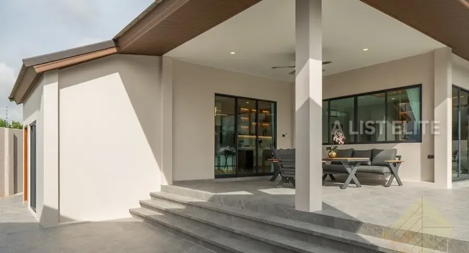 For rent 4 bedrooms house in Bang Lamung, Chonburi