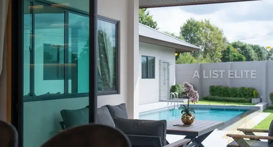 For rent 4 bedrooms house in Bang Lamung, Chonburi