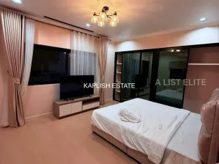 À louer 5 chambres maison à Bang Lamung, Chonburi