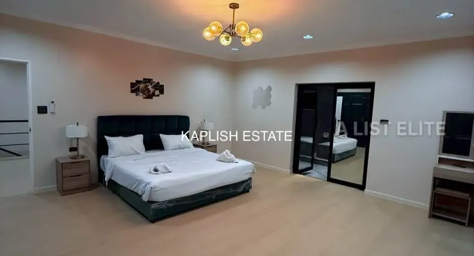 For rent 5 bedrooms house in Bang Lamung, Chonburi