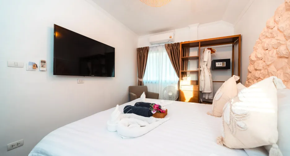 ขาย และ ให้เช่า 6 ห้องนอน วิลล่า ใน ถลาง, ภูเก็ต