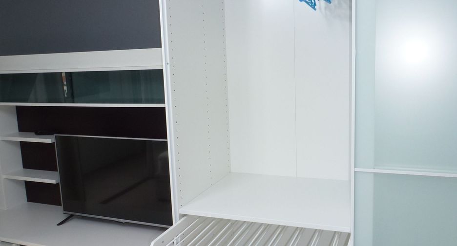 For sale and for rent 1 bed condo in Huai Khwang, Bangkok