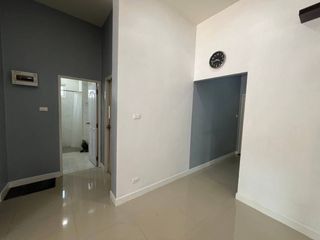 Casa en alquiler de 3 habitaciones en Bang Saray, Pattaya