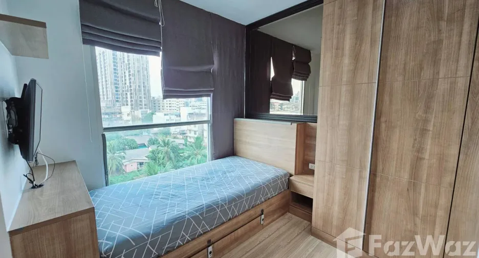 For rent 2 bedrooms condo in Phaya Thai, Bangkok