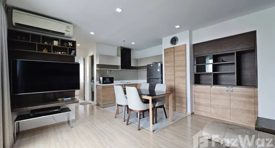 For rent 2 bedrooms condo in Phaya Thai, Bangkok