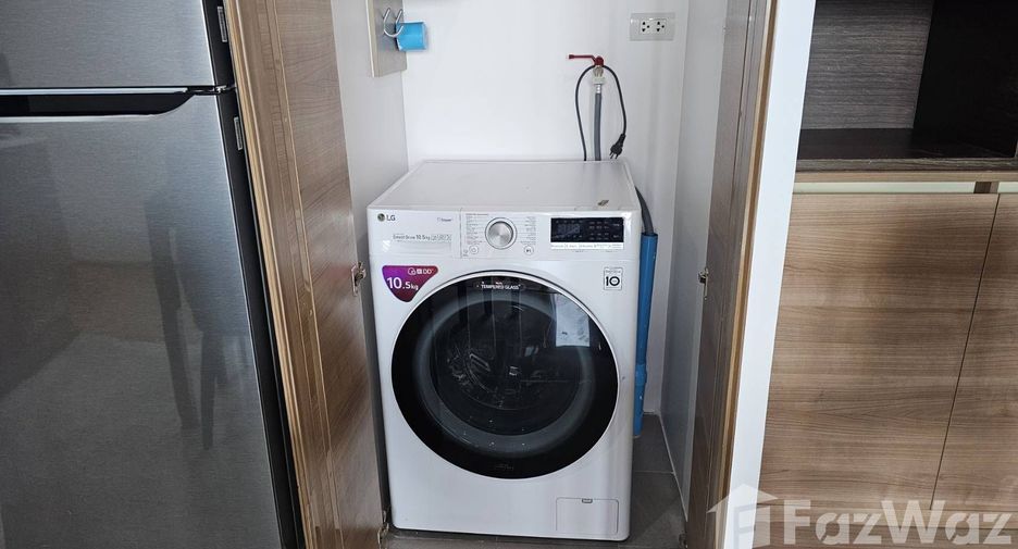 For rent 2 bedrooms condo in Phaya Thai, Bangkok