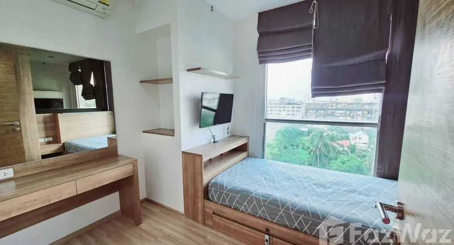For rent 2 bedrooms condo in Phaya Thai, Bangkok