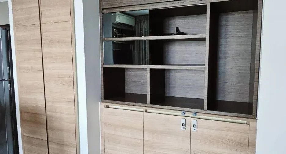 For rent 2 bedrooms condo in Phaya Thai, Bangkok