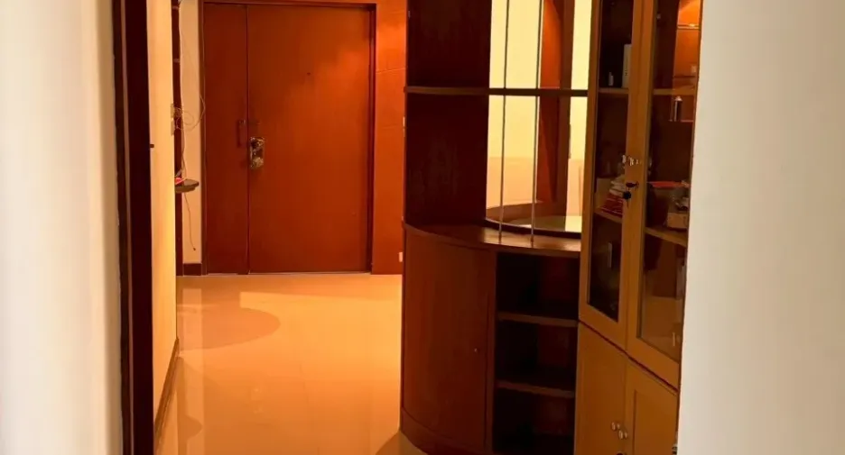 For sale and for rent 2 bedrooms condo in Yan Nawa, Bangkok