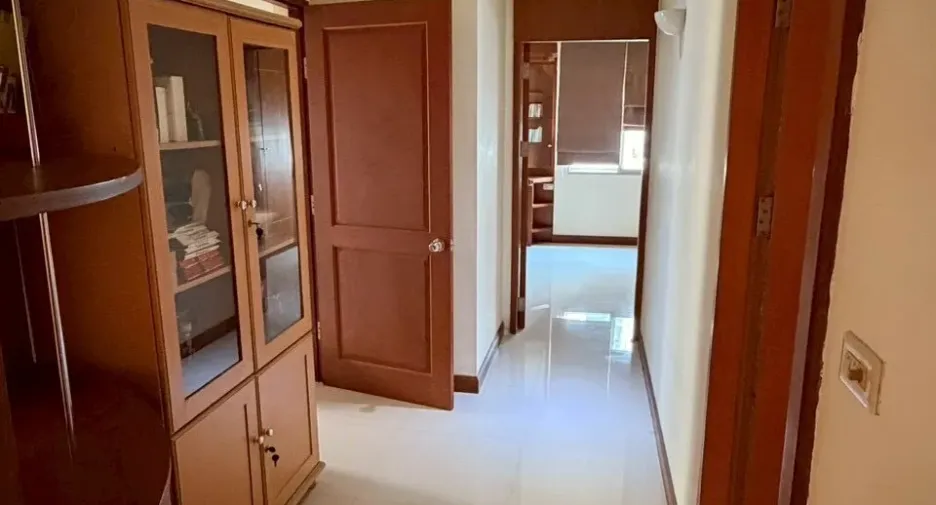 For sale and for rent 2 bedrooms condo in Yan Nawa, Bangkok