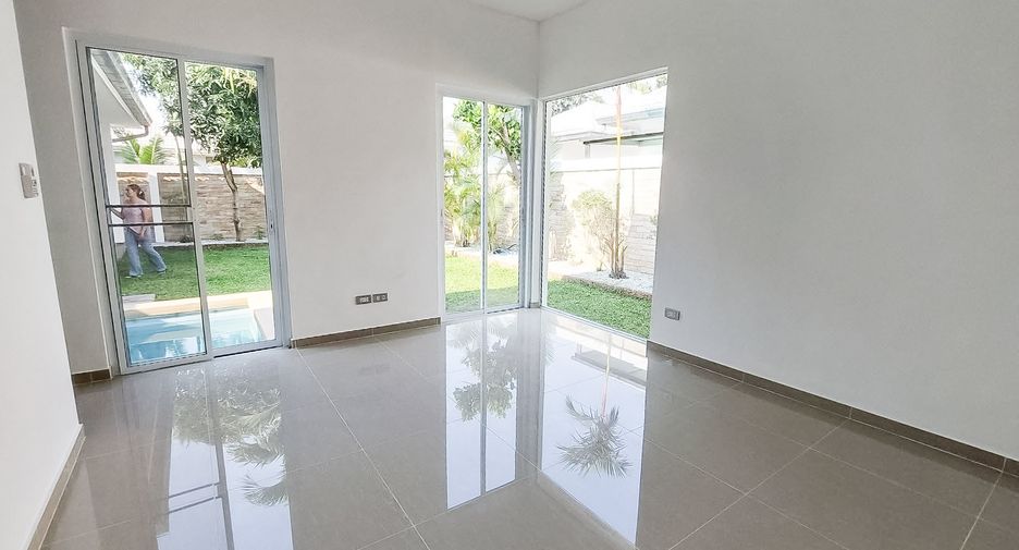 For sale 3 bedrooms house in Bang Lamung, Chonburi