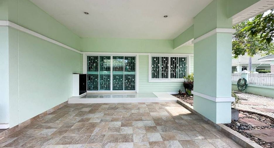 For rent 3 bedrooms house in Bang Lamung, Chonburi