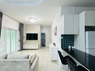 Haus zur Miete mit 3 Zimmer in Bang Lamung, Chonburi