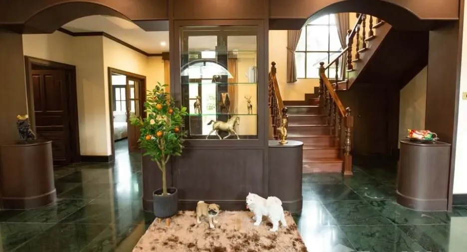 Villa en venta y en alquiler de 7 habitaciones en Mueang Krabi, Krabi