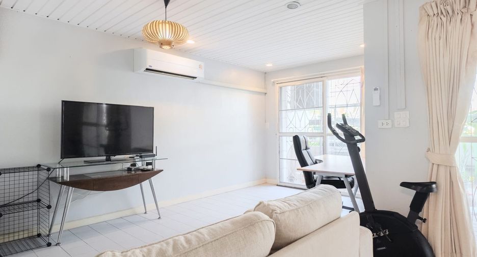 Wohnung zur Miete mit 2 Zimmer in Suan Luang, Bangkok
