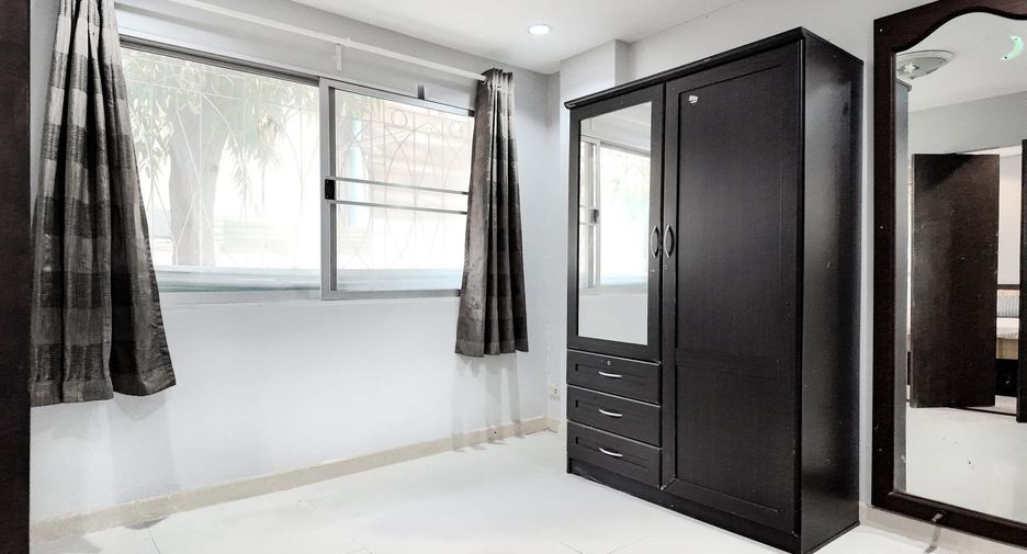 Wohnung zur Miete mit 2 Zimmer in Suan Luang, Bangkok