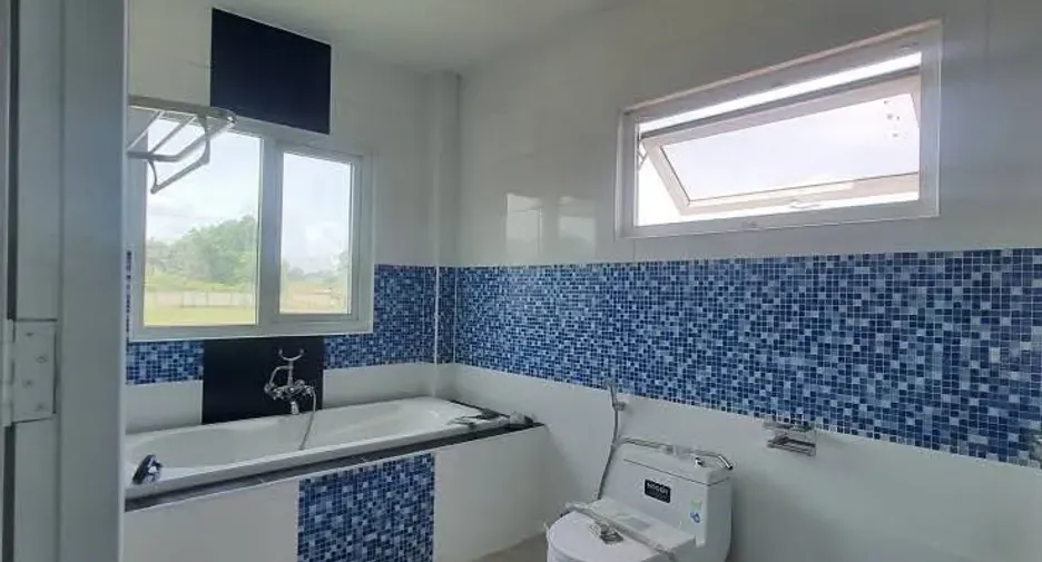 À vendre 3 chambres maison à Bang Lamung, Chonburi