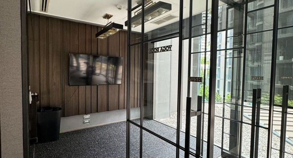 Wohnung zur Miete mit 3 Zimmer in Watthana, Bangkok