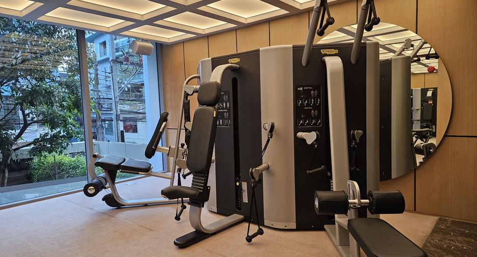 For rent studio condo in Watthana, Bangkok