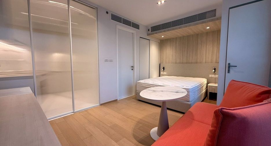 For rent studio condo in Watthana, Bangkok