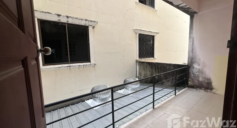 For rent 4 bedrooms retail Space in Kathu, Phuket