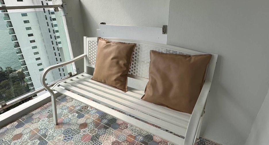 For rent 1 bed condo in Bang Lamung, Chonburi