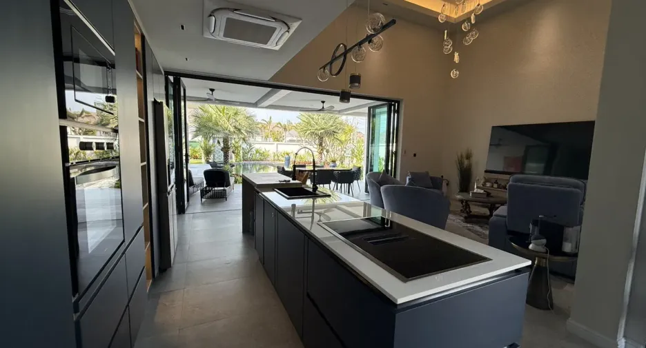 For sale 3 bedrooms villa in Pran Buri, Prachuap Khiri Khan