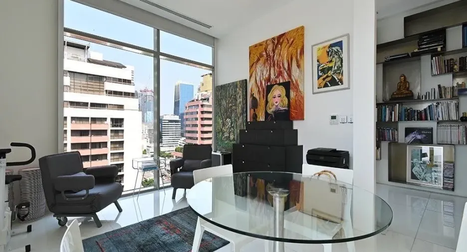 For sale 3 bedrooms condo in Sathon, Bangkok