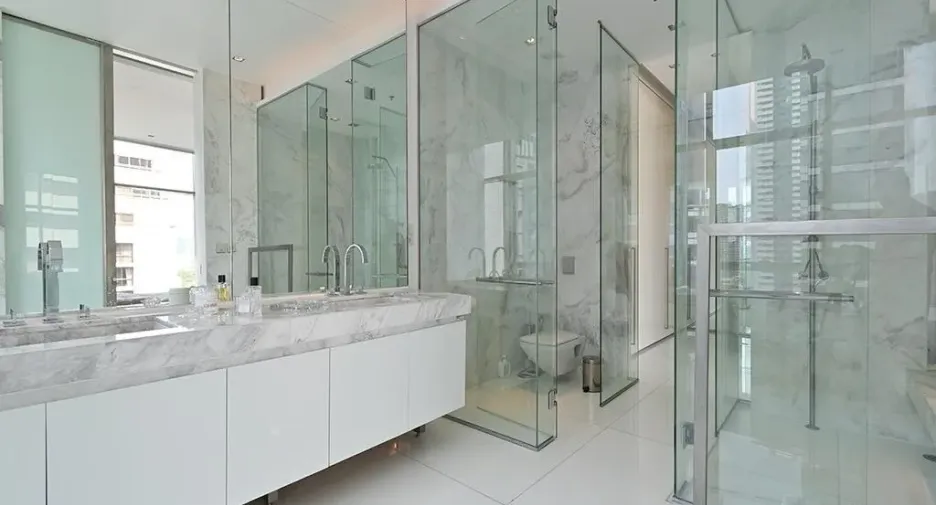 For sale 3 bedrooms condo in Sathon, Bangkok