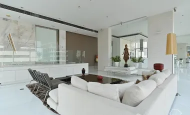 Condo en venta de 3 habitaciones en Sathon, Bangkok
