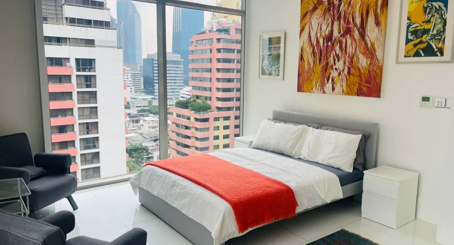 For sale 3 bedrooms condo in Sathon, Bangkok