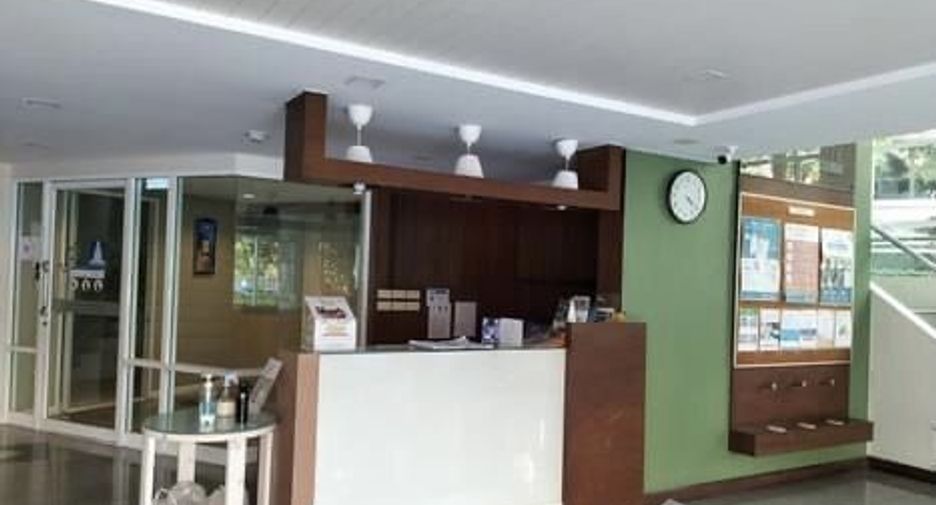 For sale and for rent 3 bedrooms condo in Yan Nawa, Bangkok