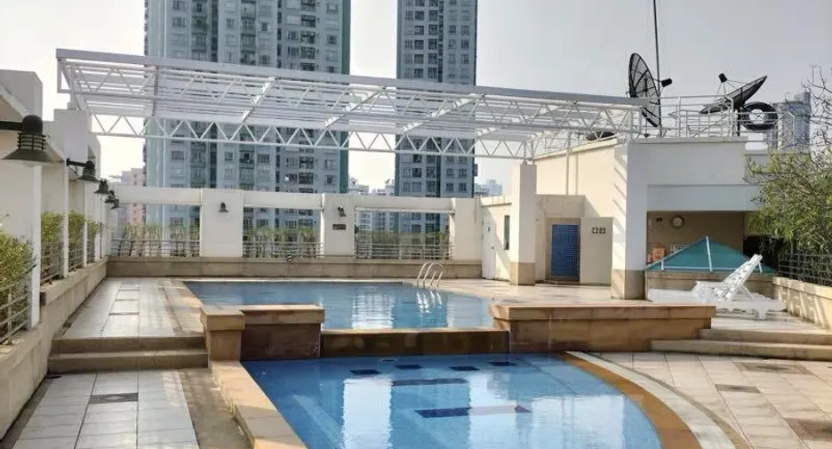 For sale and for rent 3 bedrooms condo in Yan Nawa, Bangkok
