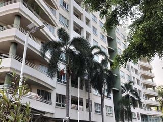 À vendre 3 chambres condo à Yan Nawa, Bangkok