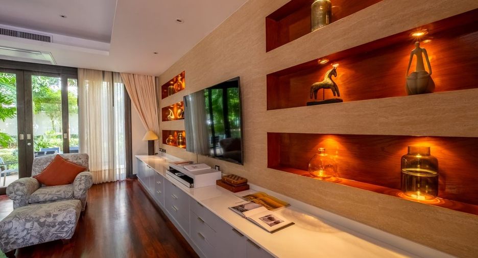 For rent 5 bedrooms villa in Thalang, Phuket