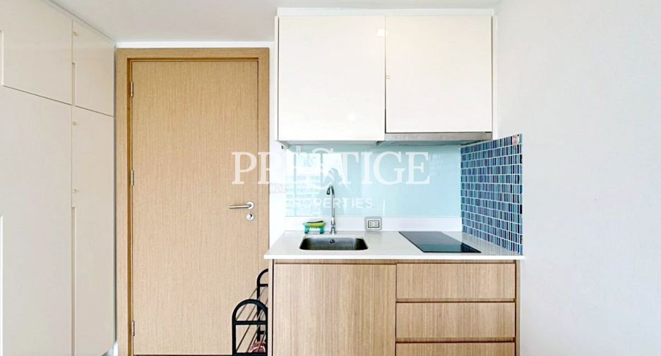 For sale 1 bed condo in Bang Lamung, Chonburi