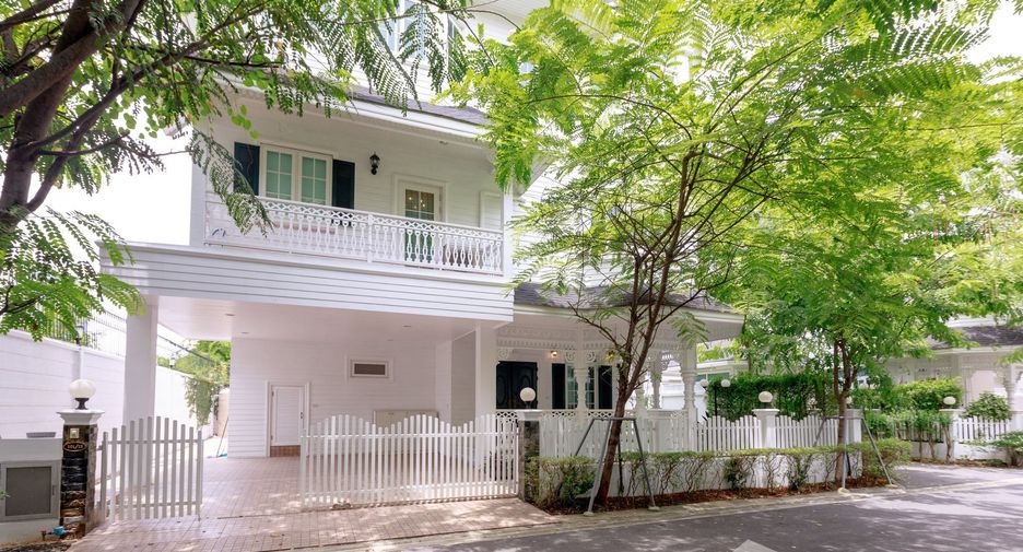 Haus zur Miete mit 4 Zimmer in Bang Na, Bangkok