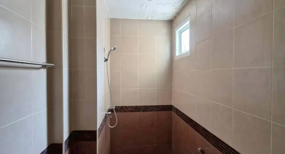 For rent office in Hua Hin, Prachuap Khiri Khan