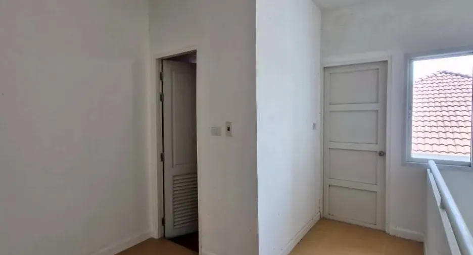 For rent office in Hua Hin, Prachuap Khiri Khan