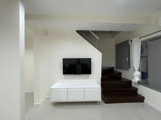 For rent 3 ベッドルーム townhouse in Bang Na, Bangkok
