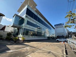 For rent office in Huai Khwang, Bangkok