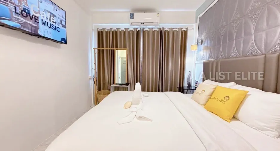 À louer 4 chambres maison à Bang Lamung, Chonburi